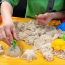 Развивающие игрушки: космический песок для детей