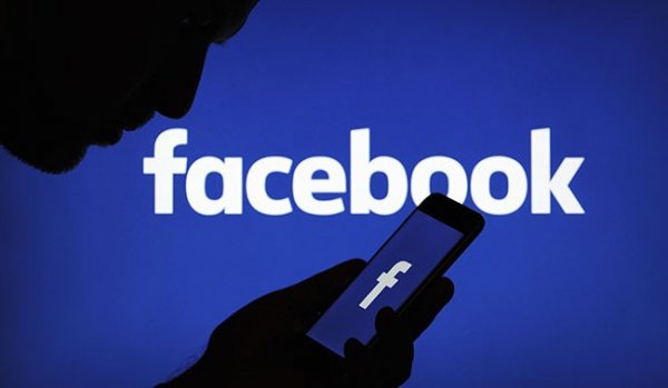 Топ-менеджеры покидают Facebook из-за серьезного сбоя